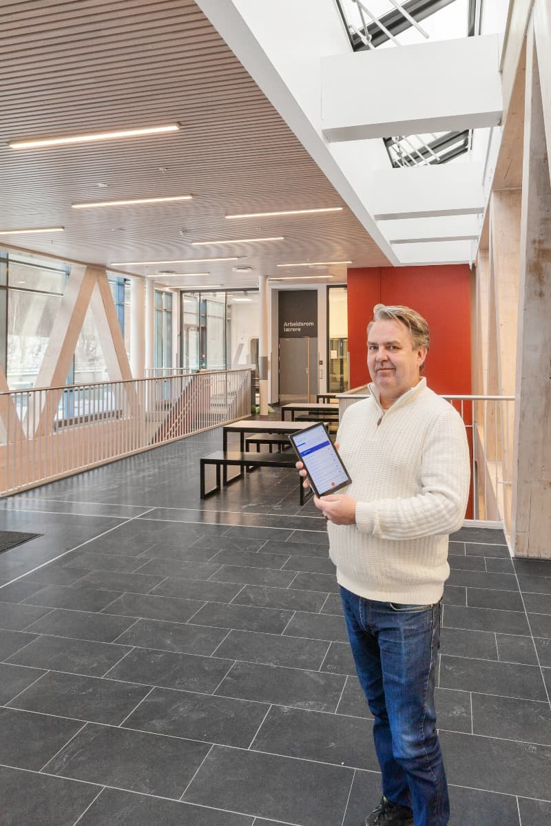 Nydalen-Videregaende-Skole-spiletak-wireless-fotoStianJohansen